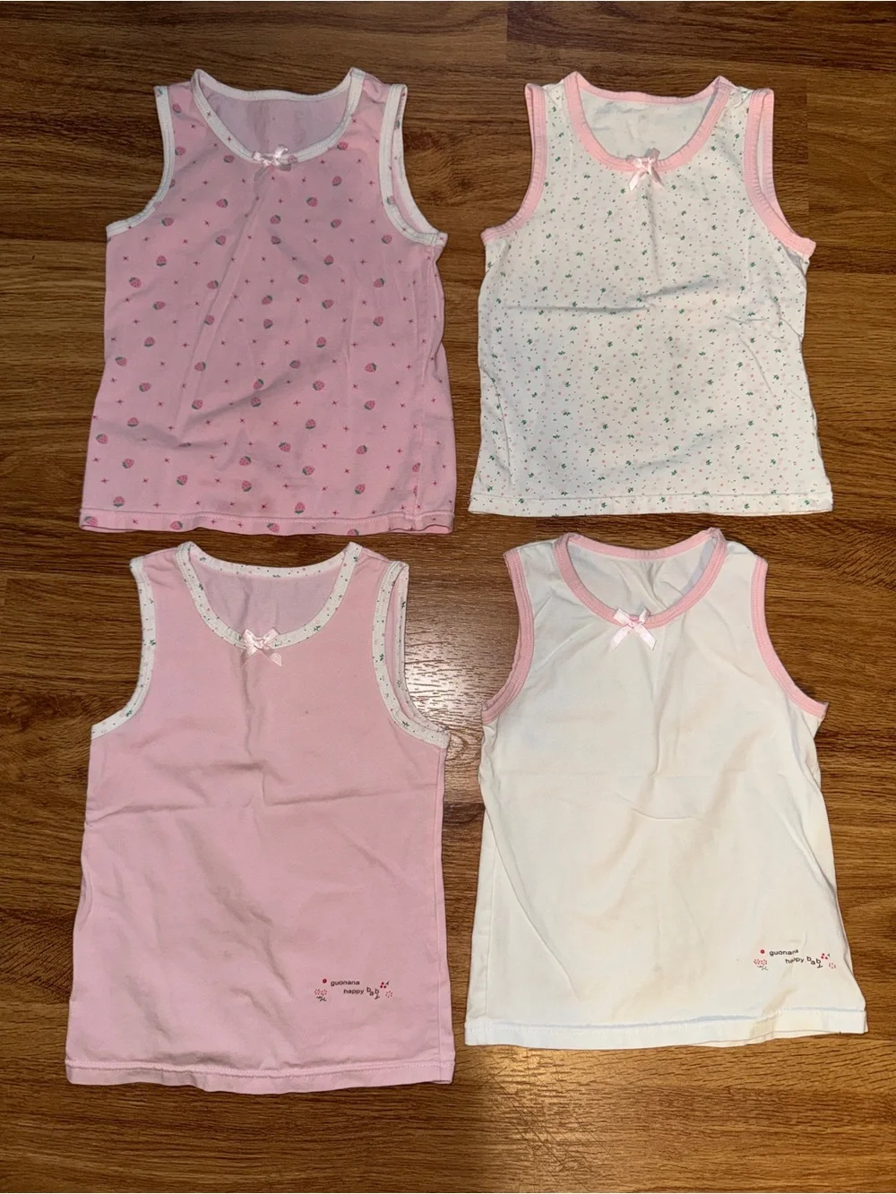 Lot of 7 Outfits - Picture 3 of 8
